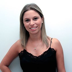 Adriana Farias Hackmann