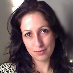 Adriana Fernandes Barros