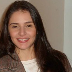 Marília Vitório Marthos
