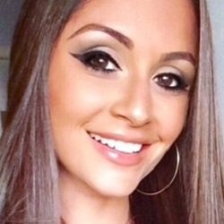 TATIANA GUIMARÃES DONGHIA