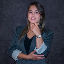Carla Muniz Bezerra