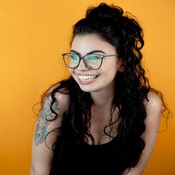 Marina De Faria Teixeira